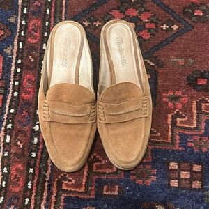 Madewell 7.5 tan suede mule